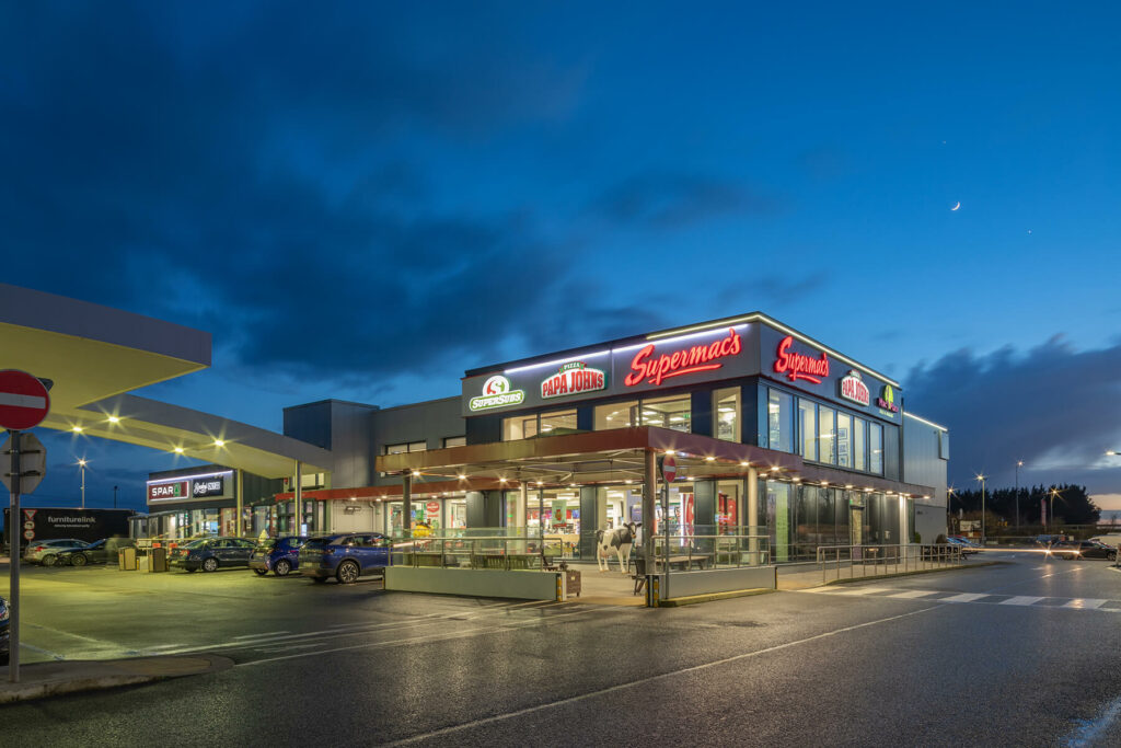 Loughrea Plazza